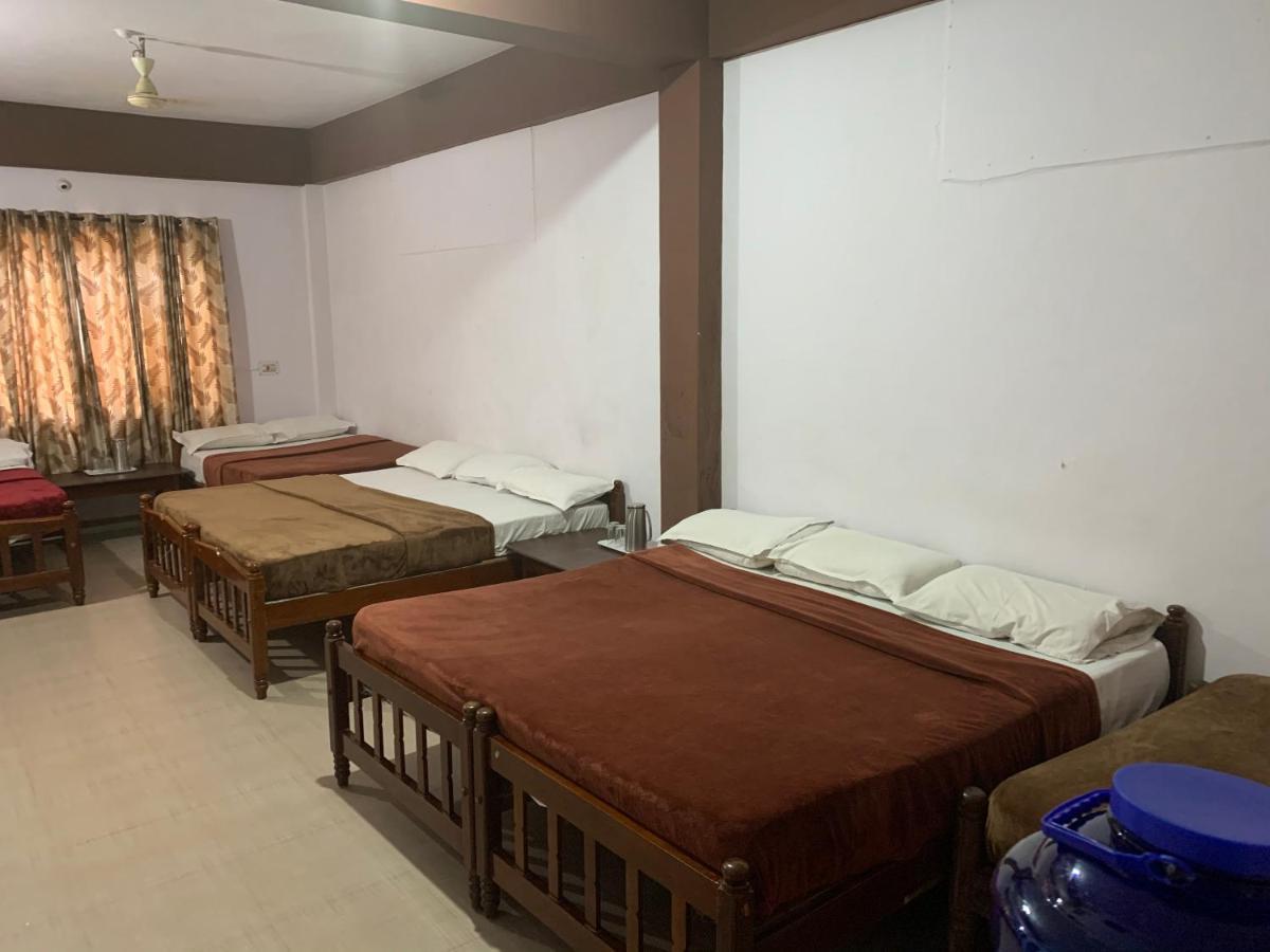 Hotel Caveri Inn มาดิเครี ภายนอก รูปภาพ